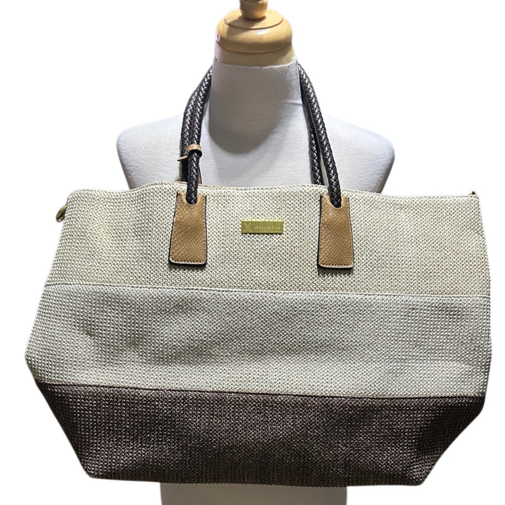 Amiani Straw Large Tote Bag Or Beach Bag Shoulder Bag
21"x12"x6"